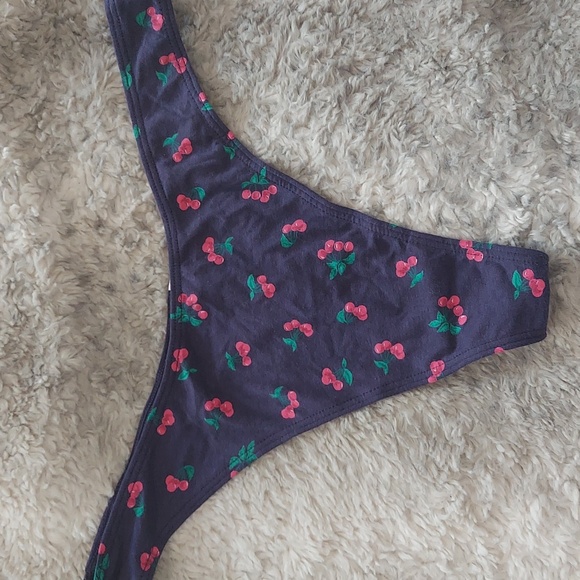 NWT size Med Victoria Secret panties - Picture 8 of 10